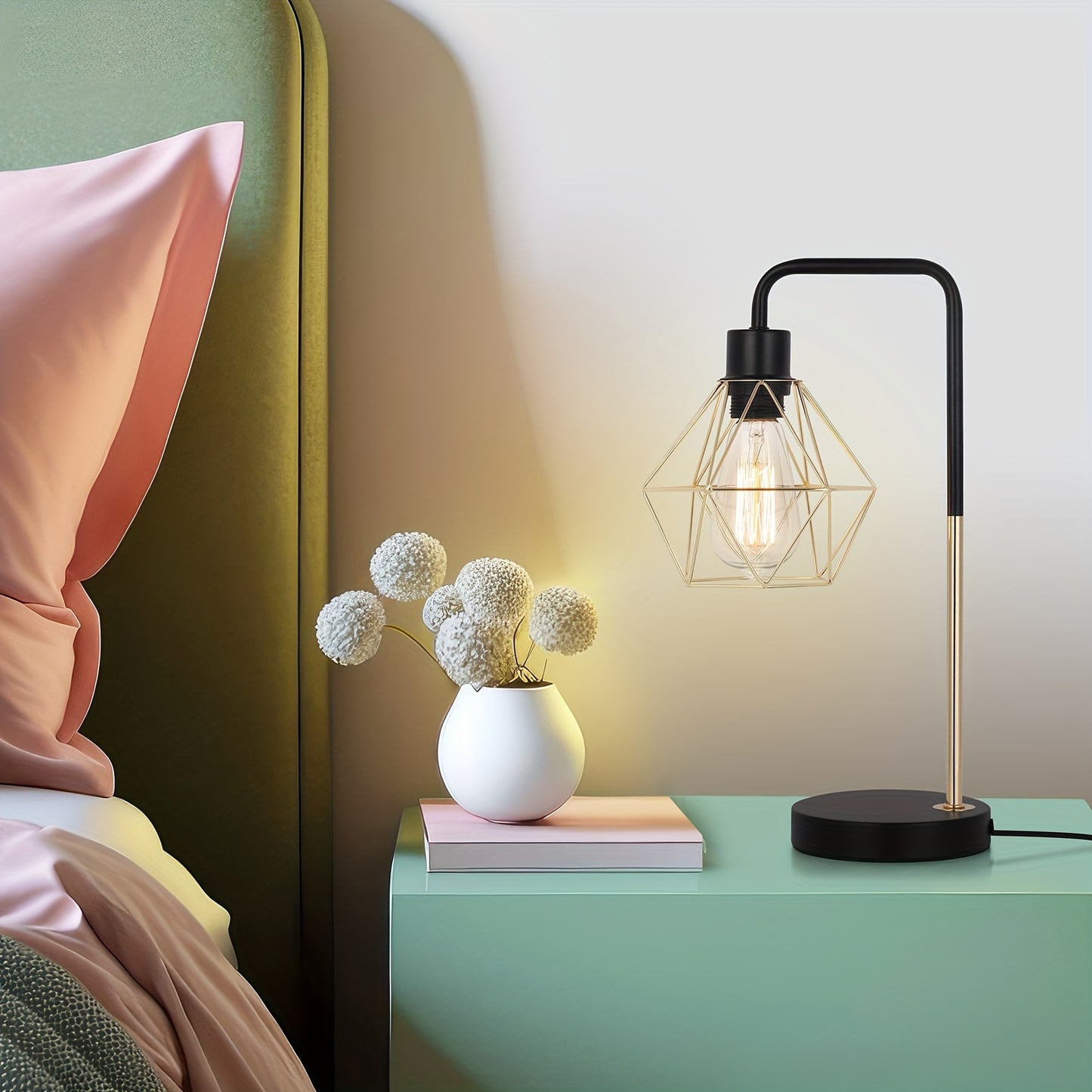 Industrial Golden Bedside Desk Lamps With Metal Diamond Shape Lampshade, Coffee Table Study Desk, Vintage Table Lamp Reading Lamp For Office Desk Master Bedroom Living Room And College Dorm